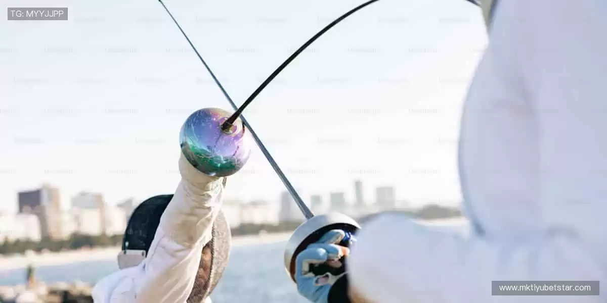 🛒🎁 周边商城,一键选购!